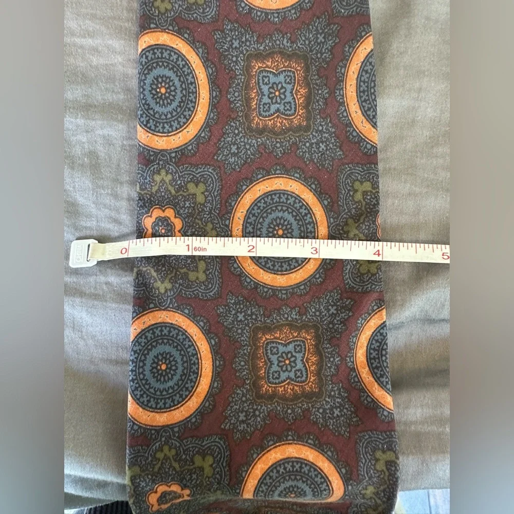 Yves Saint Laurent men’s necktie